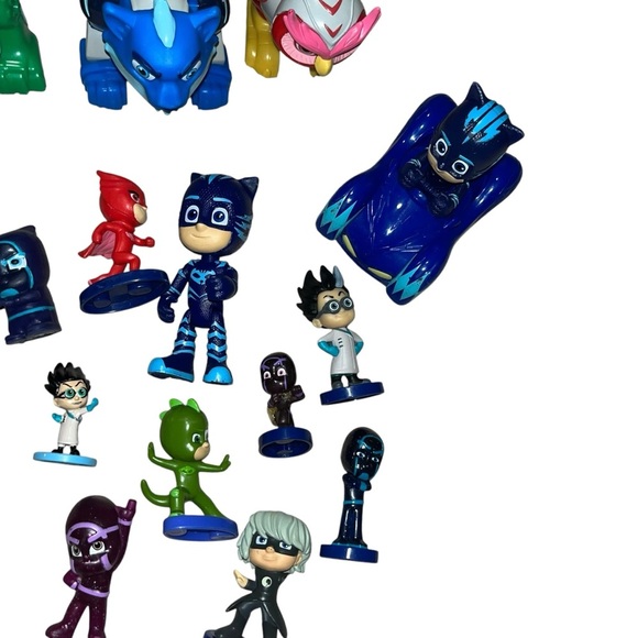 Pj masks Action Figure Vehicles toy lot - Picture 3 of 5